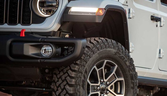 Jeep lanza la renovada Wrangler, la posible pick up todoterreno más destacada