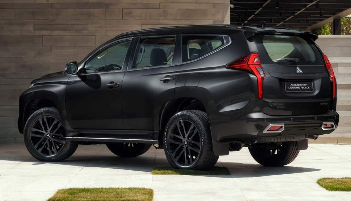 Mitsubishi Pajero Sport Legend Black SUV