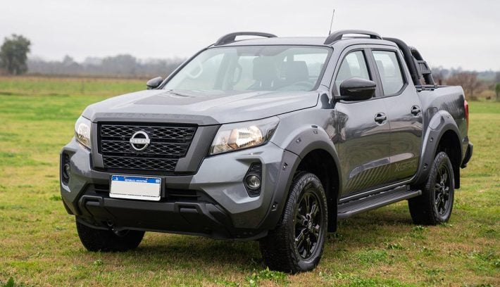 Nissan Frontier X Gear lanzamiento frente