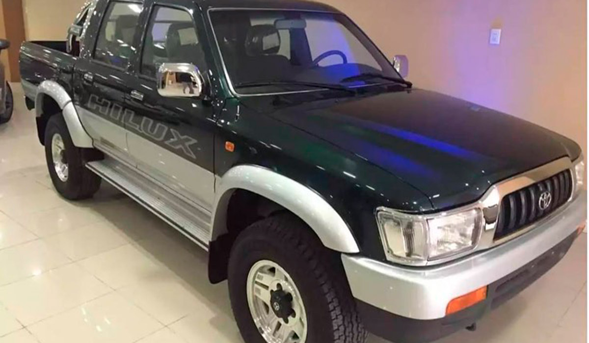 Toyota Hilux Limited 2003 frente 1