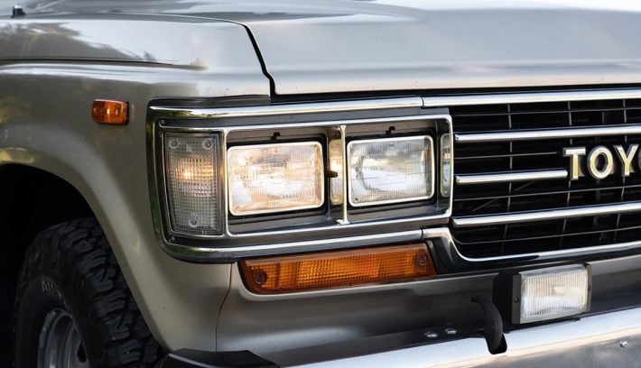 Toyota Land Cruiser 1988 teaser