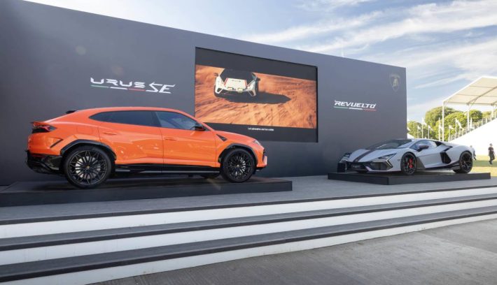 Deportivo Lamborghini Revuelto SUV Urus SE