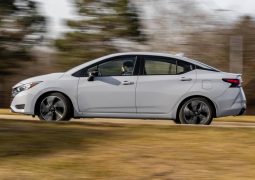 Nissan Versa accion
