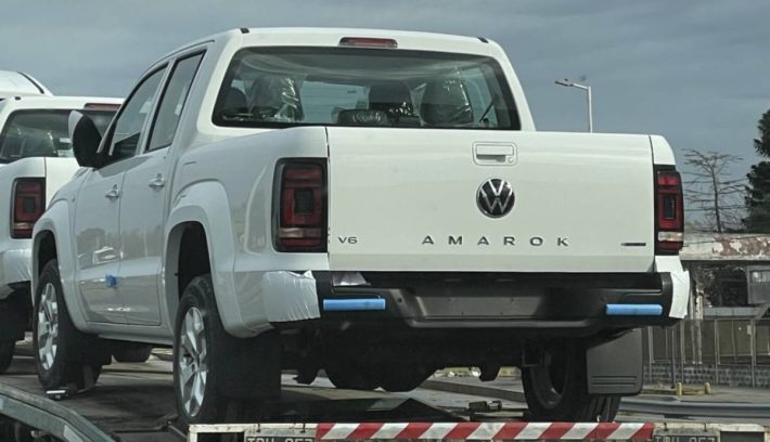 Nueva Volkswagen Amarok V6 trasera