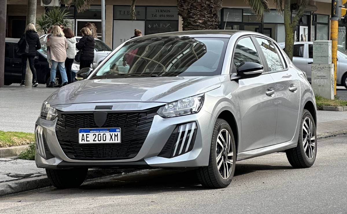 Nuevo Peugeot 208 frente 1