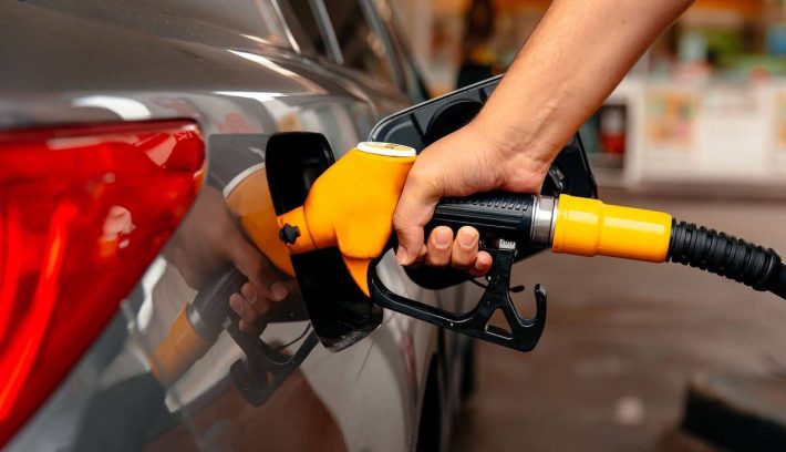 5 errores cargar combustible