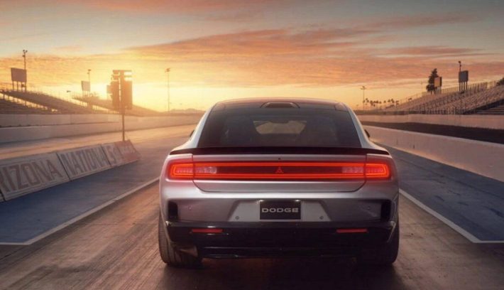 Dodge Charger Daytona cola