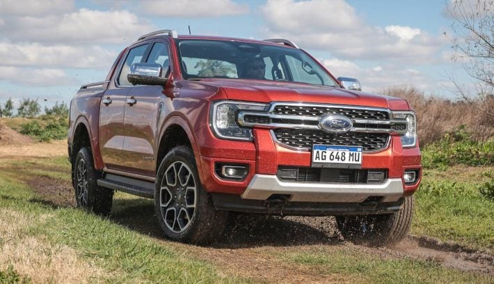 Ford Ranger V6 vs Amarok