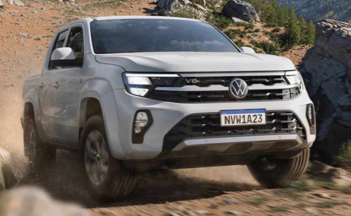 Nueva Volkswagen Amarok V6 comfortline accion