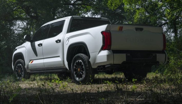 Toyota Tundra TRD Rally trasera
