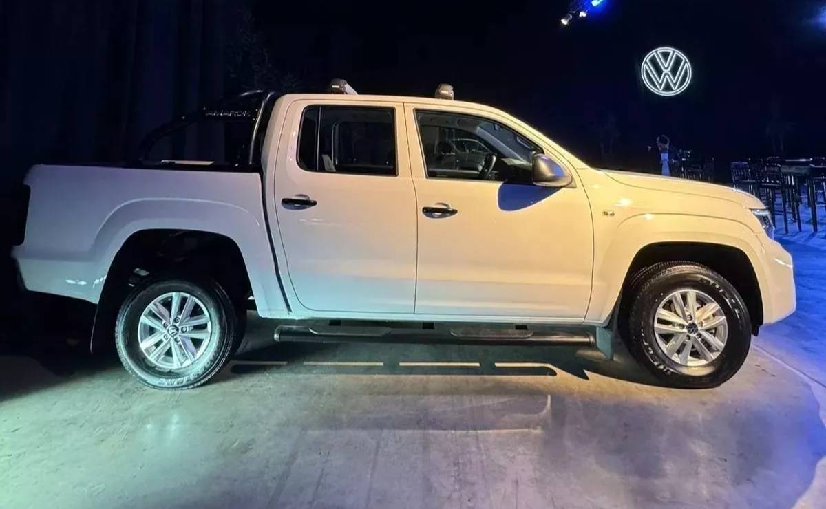 Volkswagen Amarok Trendline perfil 1