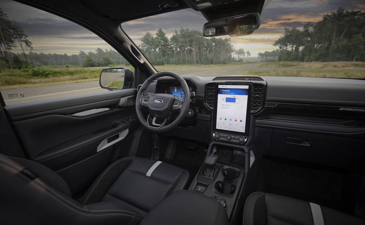 Ford Ranger hibrida interior