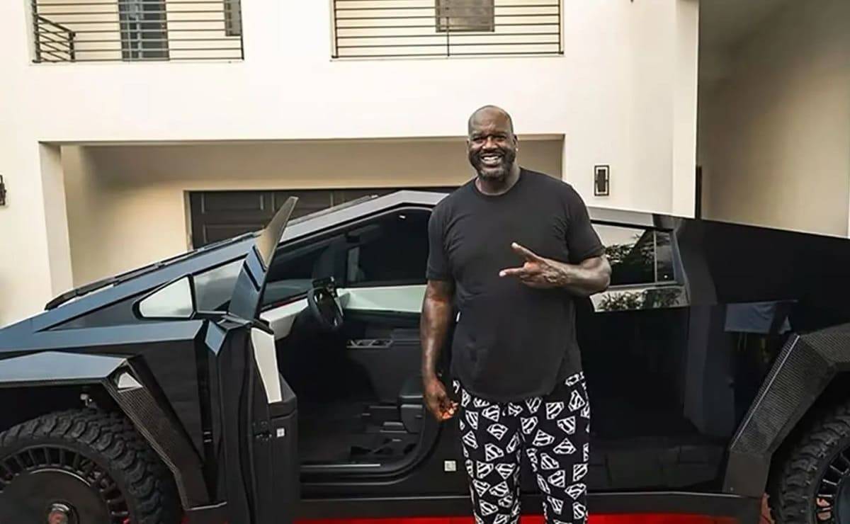 Tesla Cyberbeast Shaquille ONeal