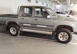 Toyota Hilux concesionario perfil