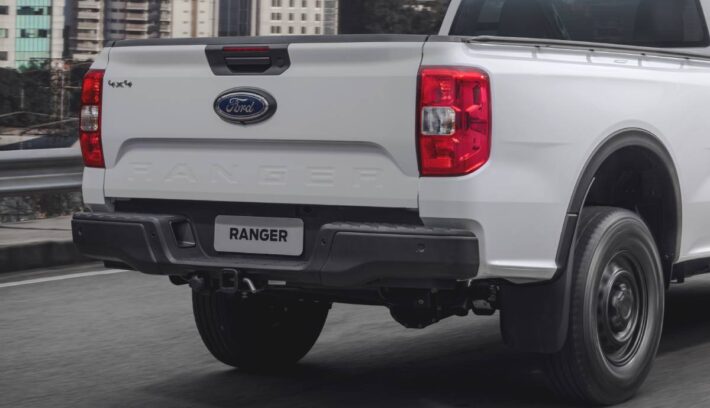 Ford Ranger cabina simple caja