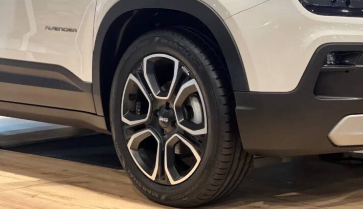 Jeep Avenger 2025 llanta