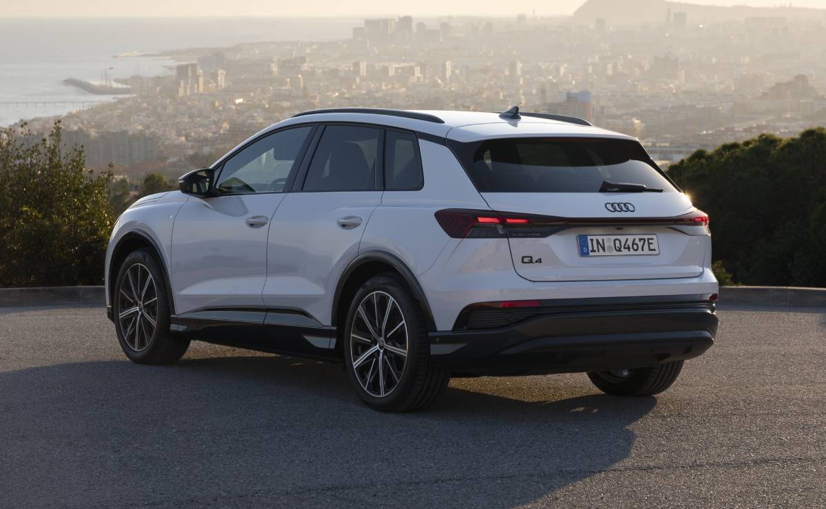Audi Q4 40 e tron trasera