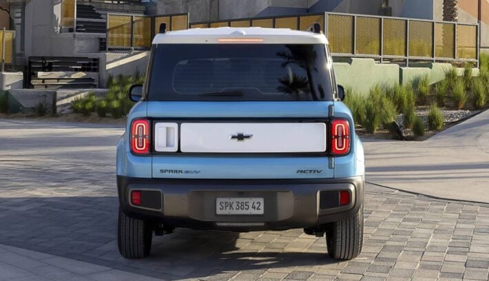 Chevrolet Spark EUV cola