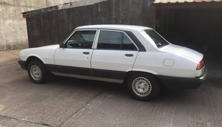 Peugeot 504 1994 perfil 1