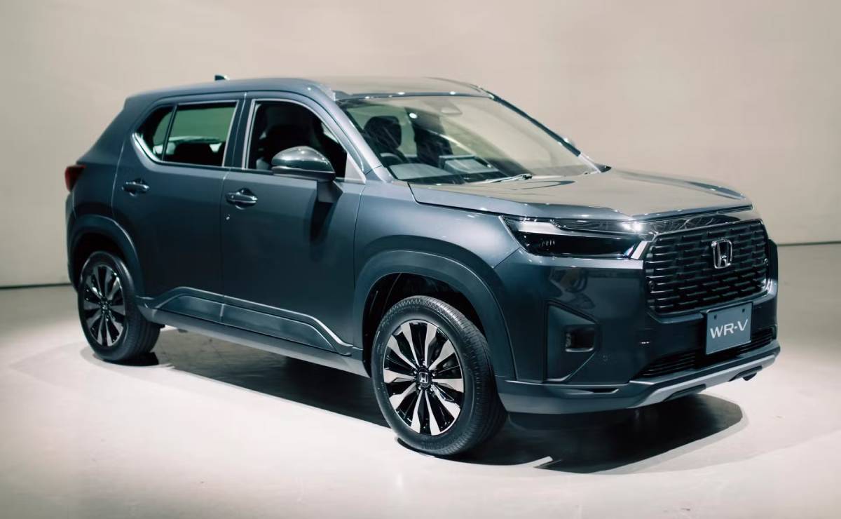 SUV Honda WR V frente