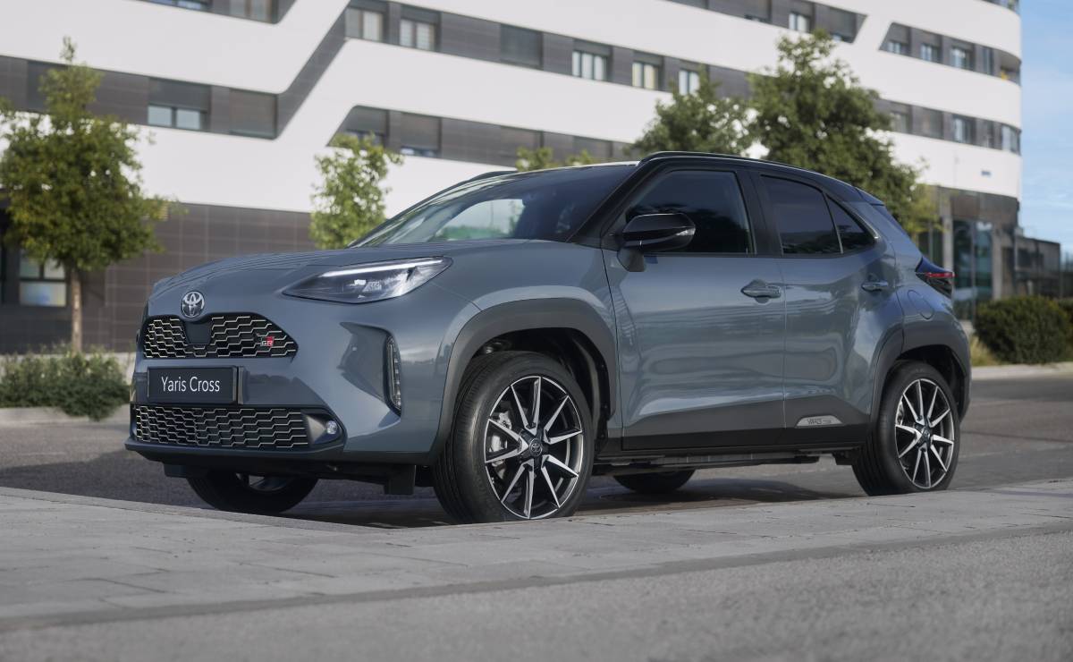 Toyota Yaris Cross gama 2025 frente