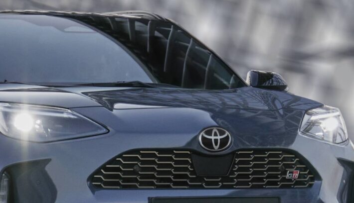 Toyota Yaris Cross gama 2025 teaser