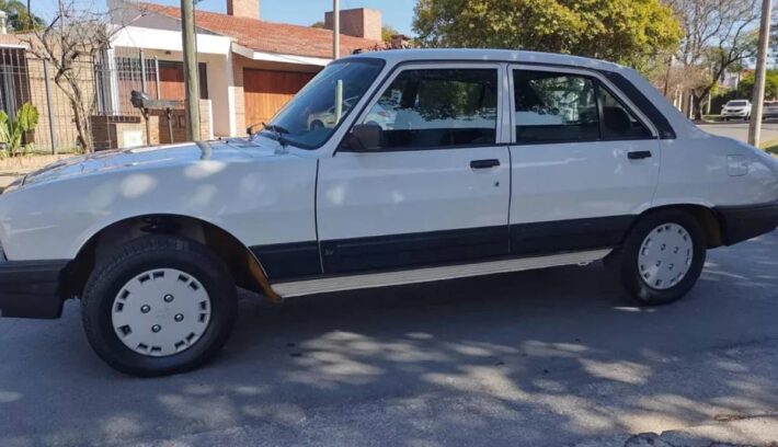Peugeot 504 1993 perfil