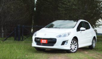 Peugeot 308 (1)