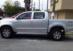 Toyota Hilux 2010 0km perfil