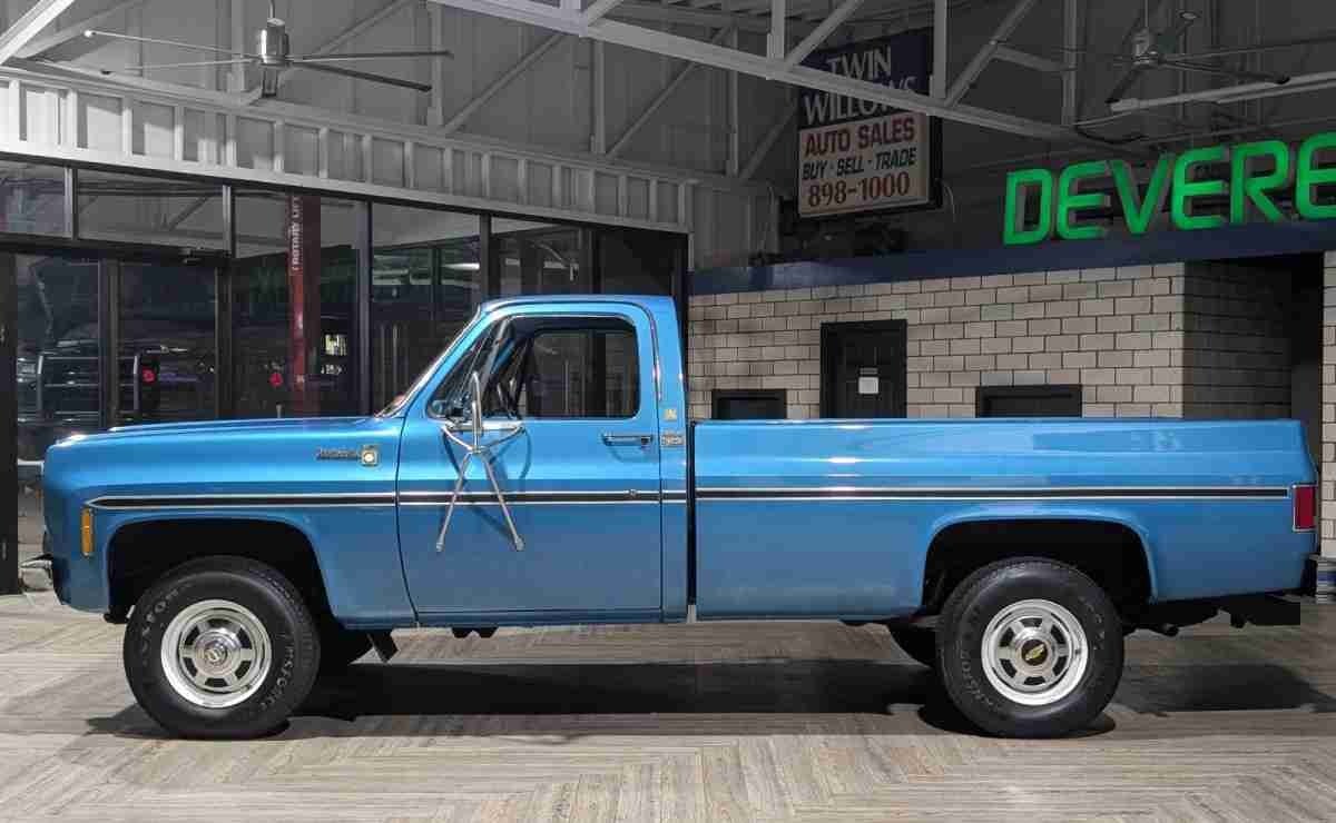 Chevrolet K20 Scottsdale Camper Special 4x4 2