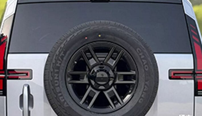 El nuevo SUV grande Dongfeng Warrior M817