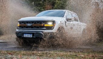 Ford F 150 Tremor accion 1