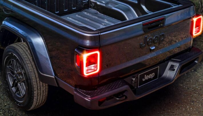 Jeep Gladiator Dark Sky teaser