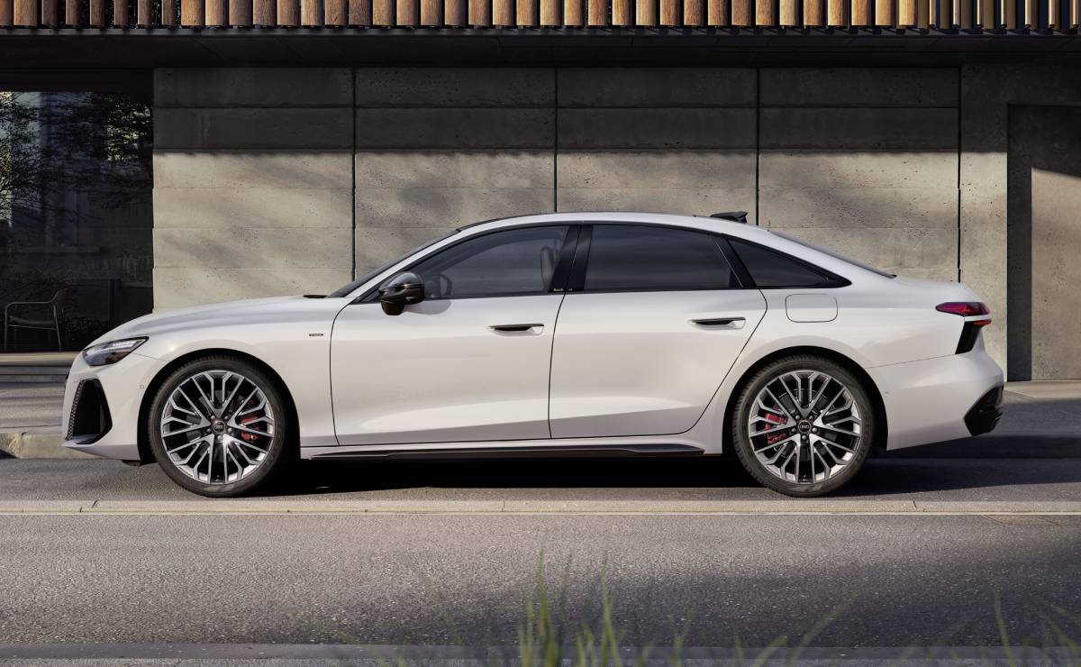 Nuevo Audi a4 sedan perfil