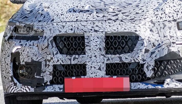 Renault Clio 2026, camuflado, pero con cambios evidentes
