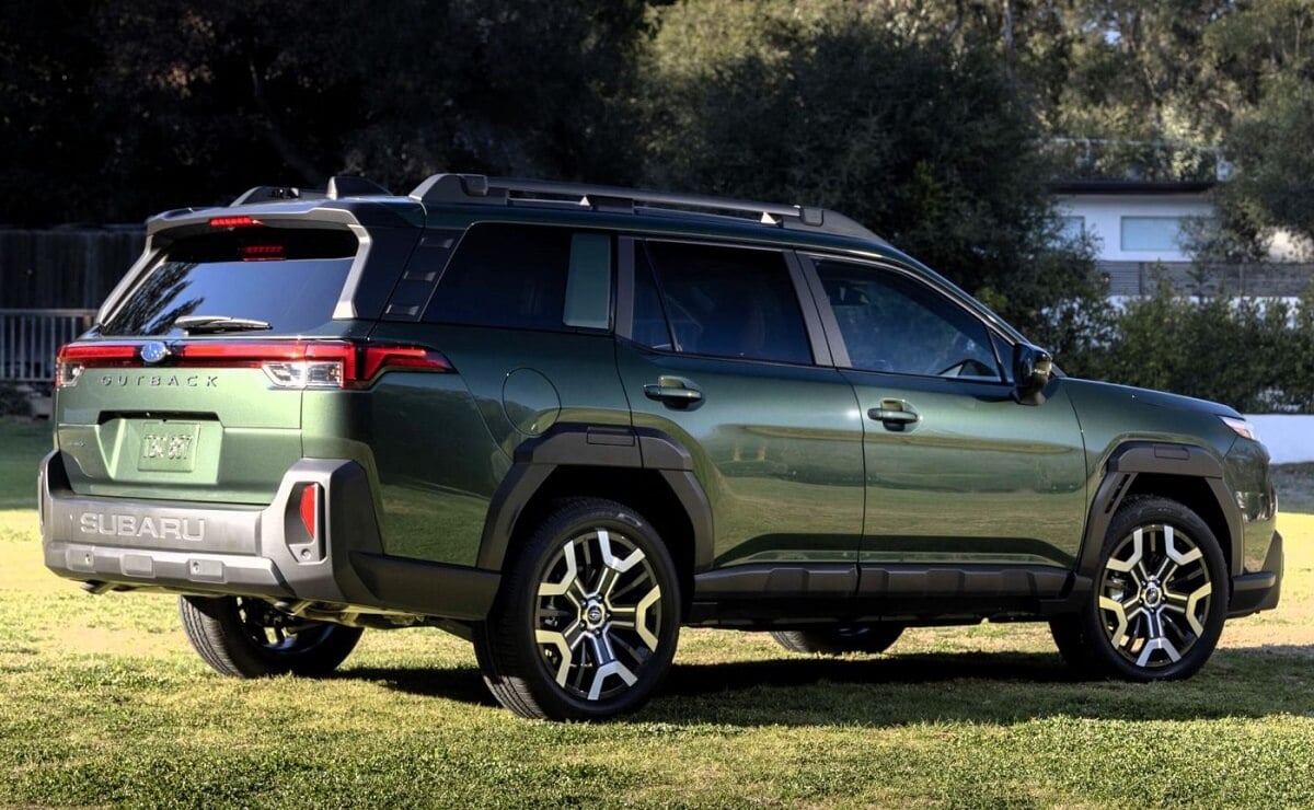 Subaru Outback 2026 parte trasera