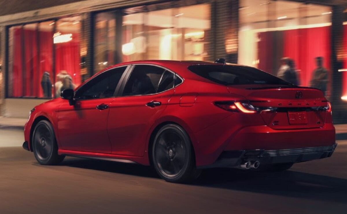 Toyota Camry Nightshade