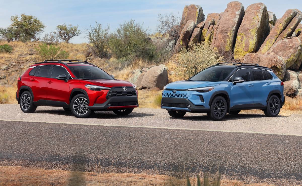 Toyota Corolla Cross 2026 frente