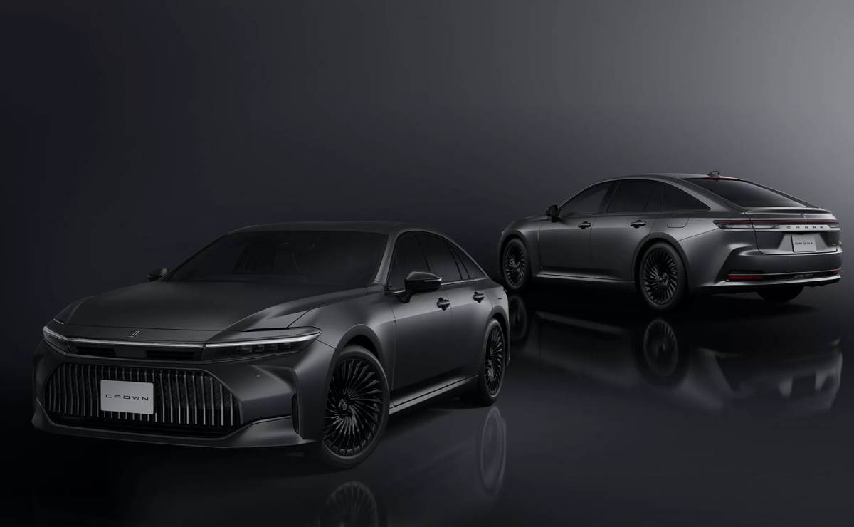 Toyota Crown Special Edition Z Limited Matte Metal
