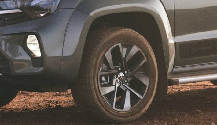 Volkswage Amarok pick up mas segura 2024 teaser