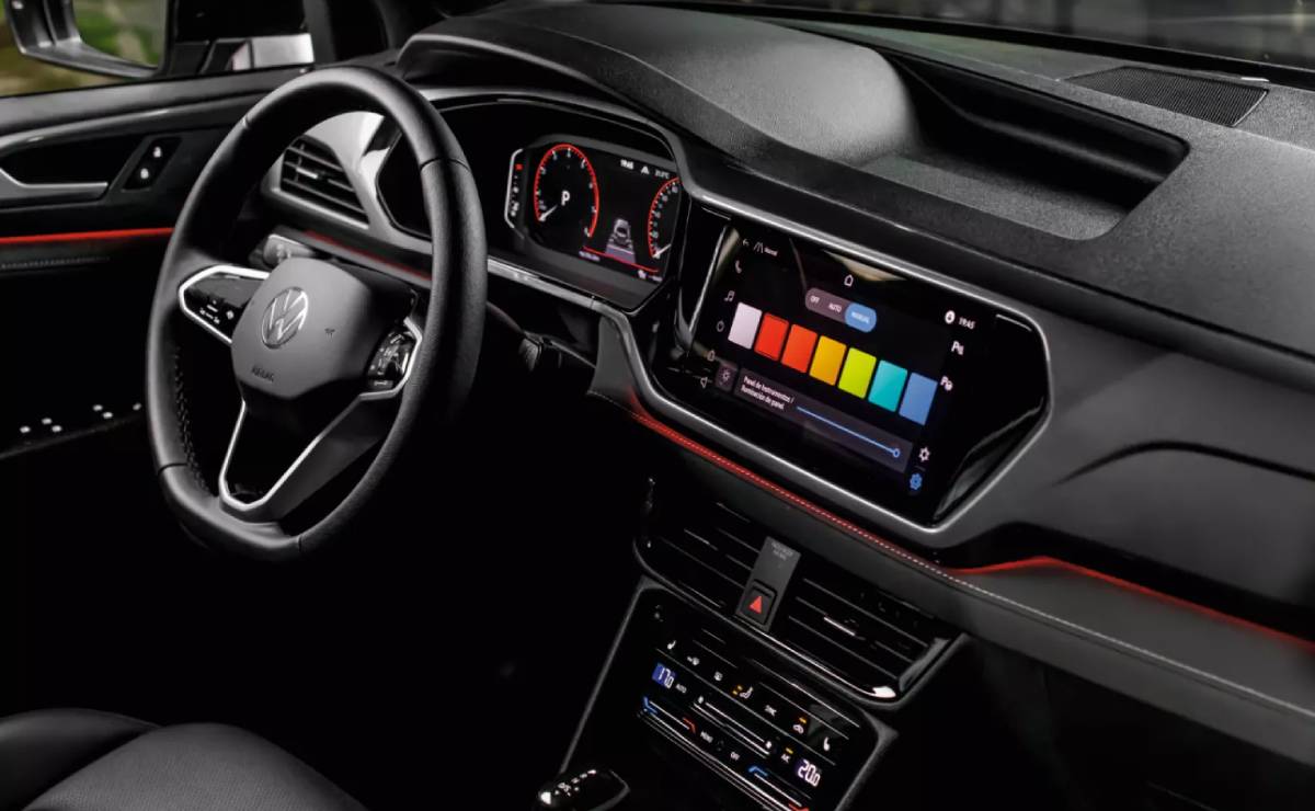 Volkswagen Taos interior