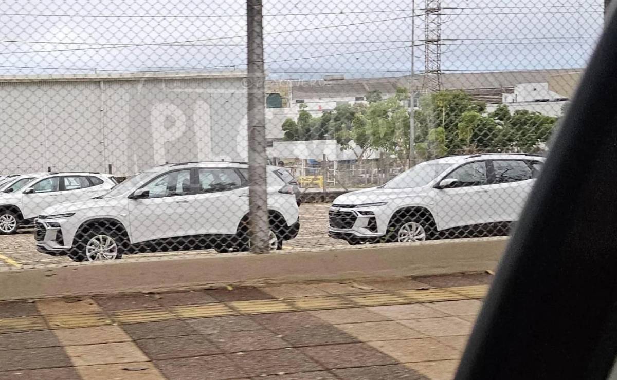 Chevrolet Tracker 2026 frente