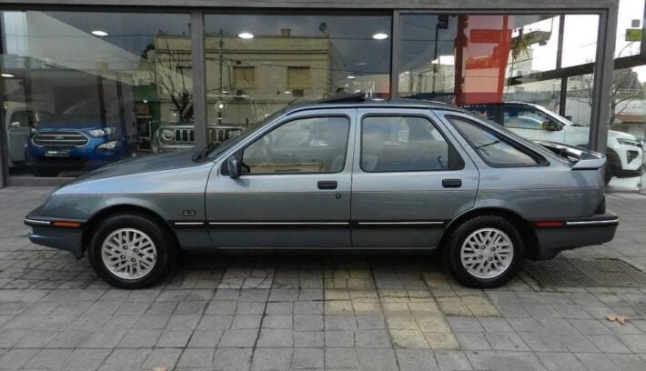 Ford Sierra 1993 perfil