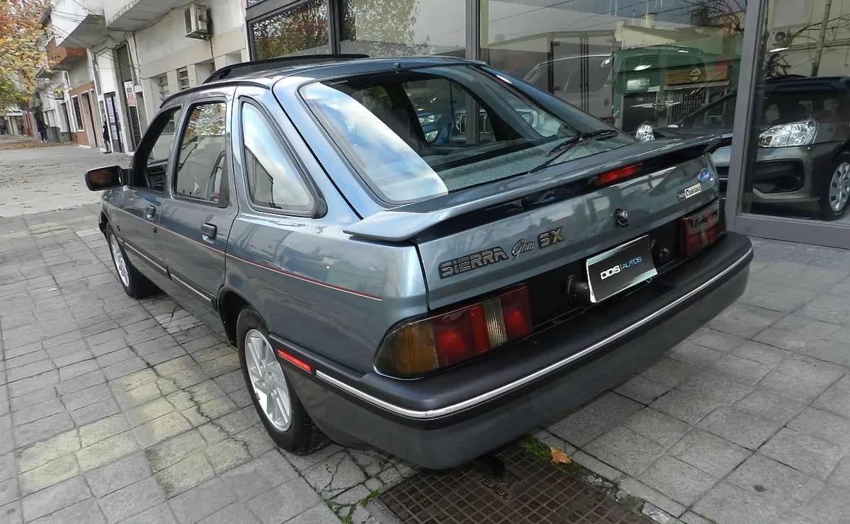 Ford Sierra 1993 trasera