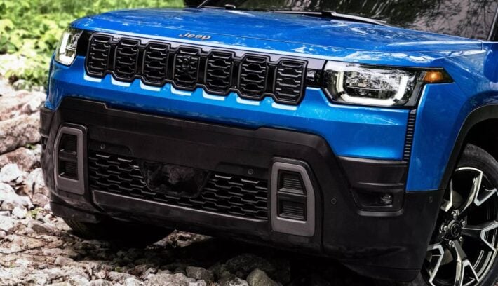 El rival del Ford Bronco cada vez más cerca: Jeep revela imágenes del SUV Cherokee 1 Jeep Cherokee 2026 teaser