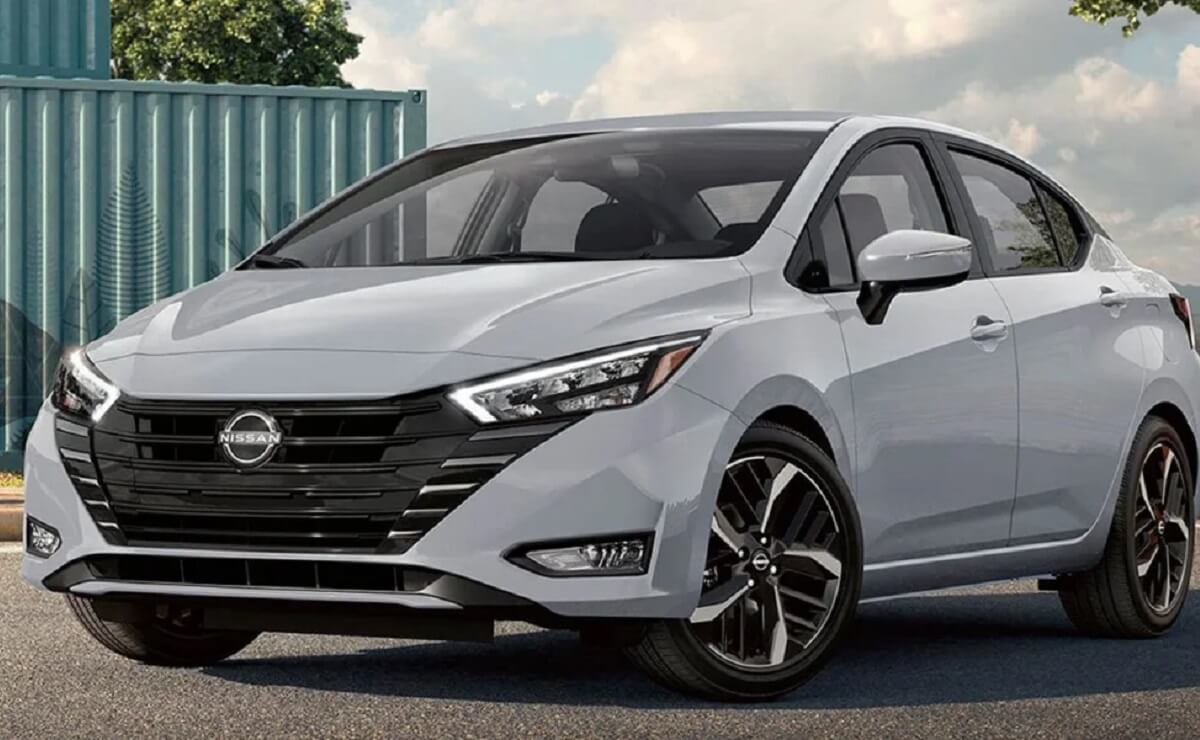 Nissan Versa, el sedán más vendido otra vez