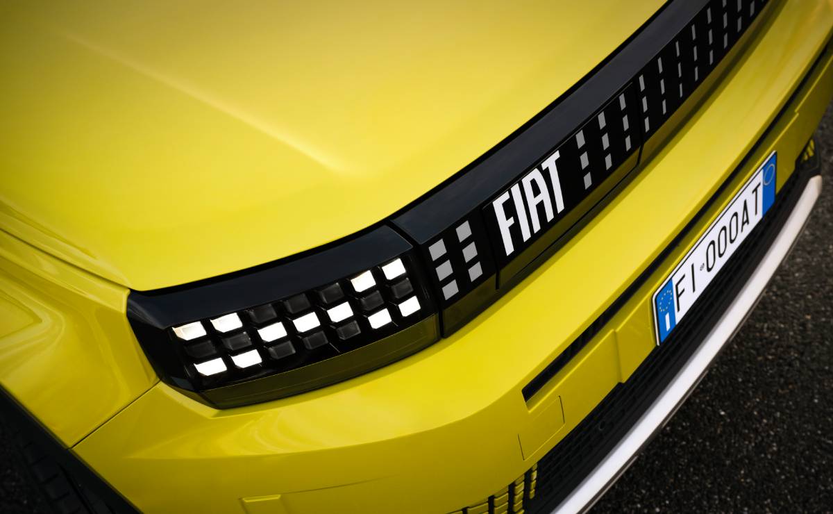 Nueva Fiat Strada teaser 1