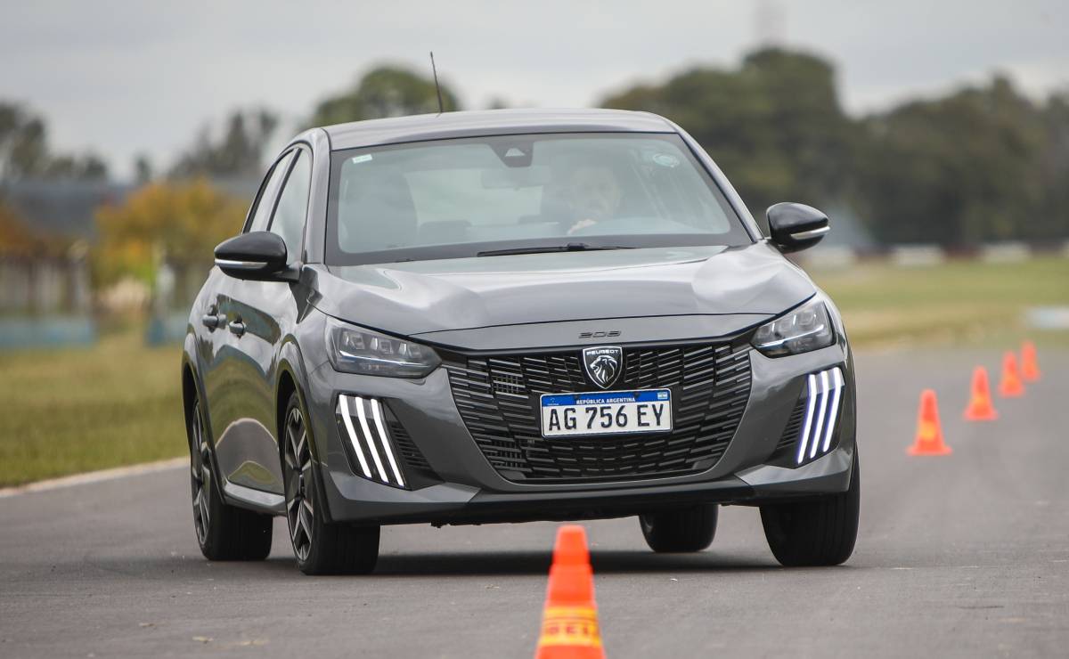 Peugeot 208 guia de compra 1