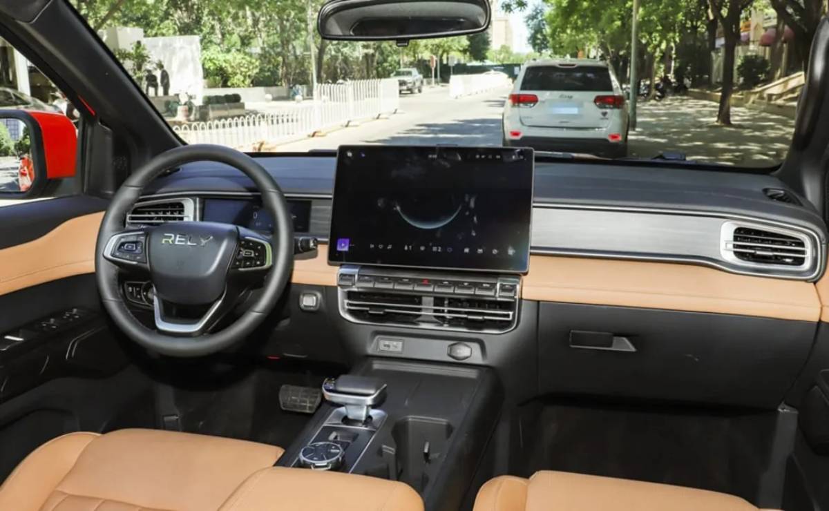 Pick up Chery Rely R08 interior