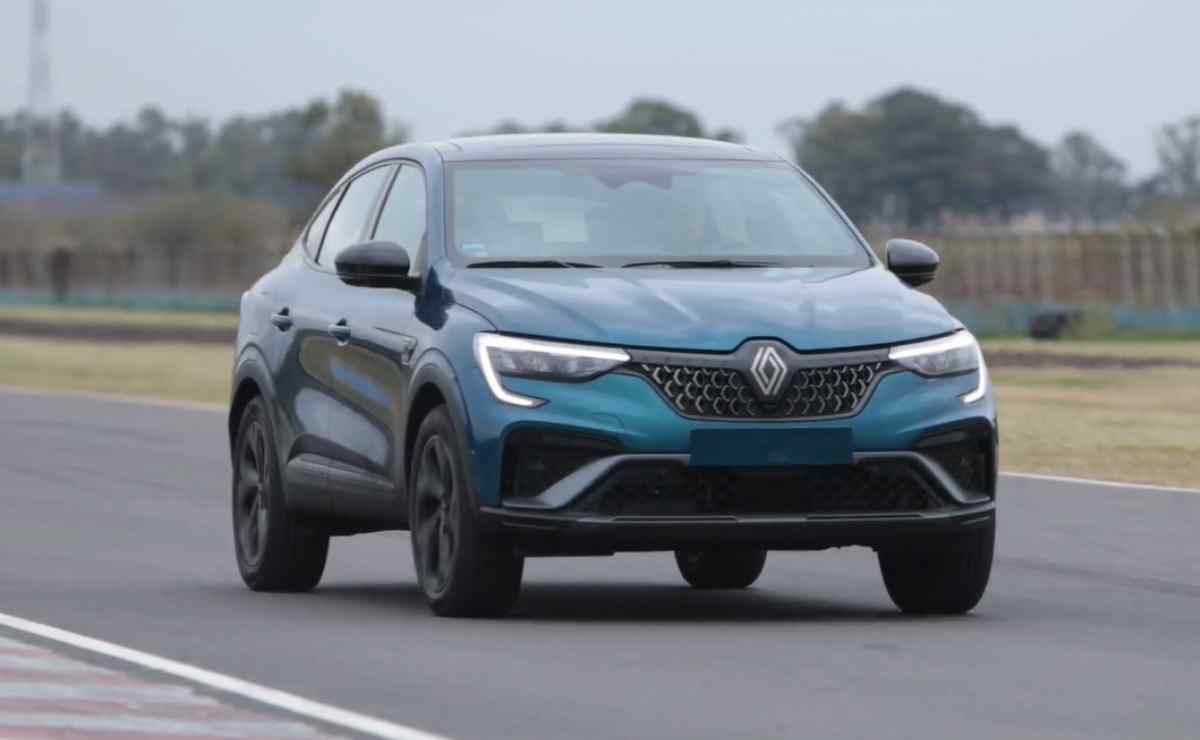 Renault Arkana (4)
